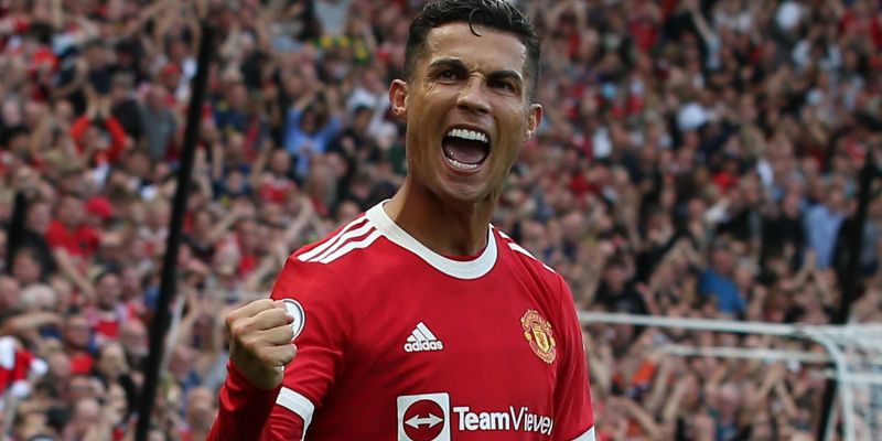 Ronaldo Về Hưu – Kịch Bản Giả Định Gây Rúng Động 2 Sự nghiệp khủng khiếp được đóng khung nếu Ronaldo về hưu